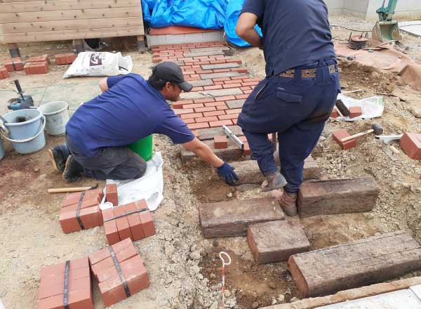 アプローチ工事